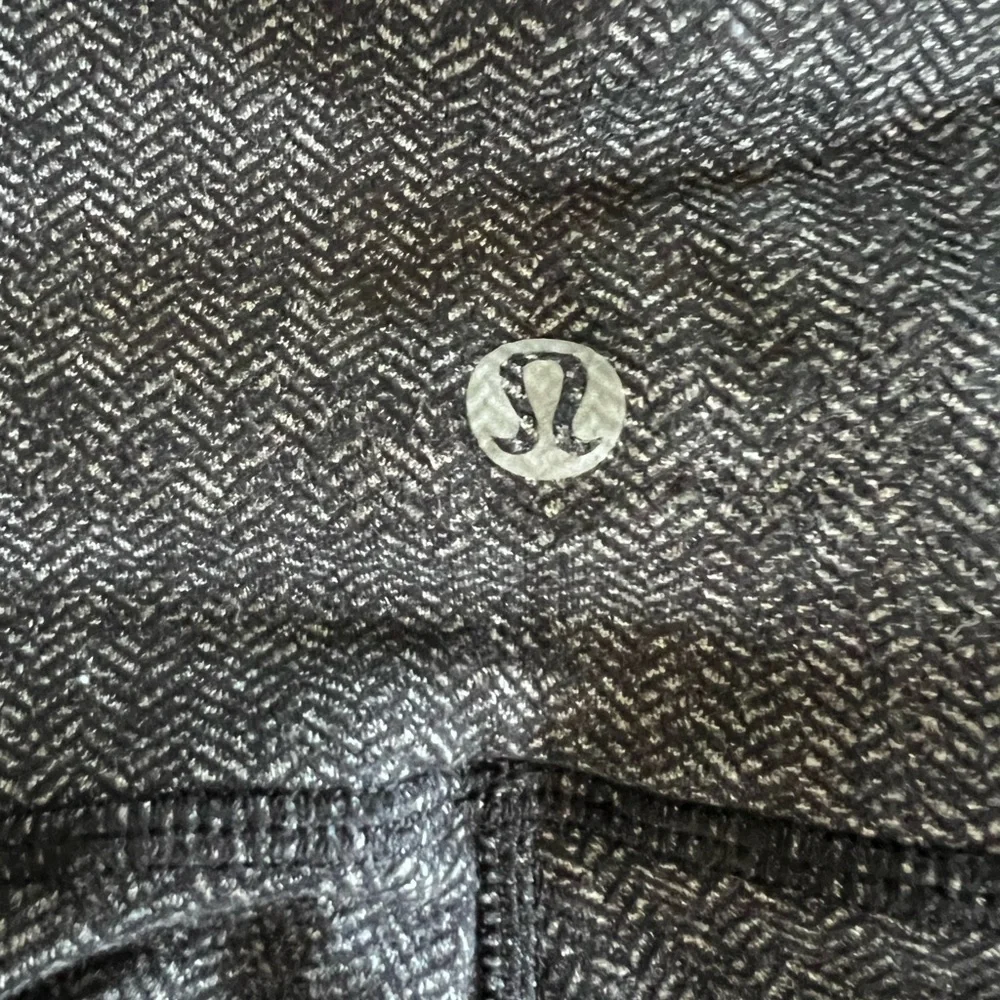 Lululemon Cozy Wunder Under Herringbone Leggings 8 - Picture 2 of 8